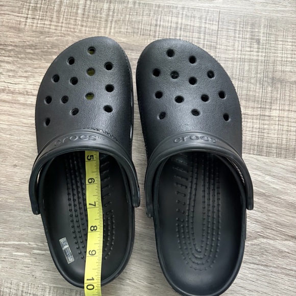 Crocs Unisex Adult Black Crocs Clogs - Picture 9 of 10